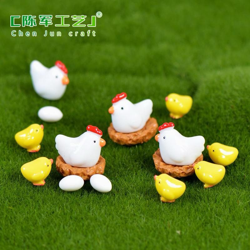 (Terrarium) Phụ kiện GIA ĐÌNH GÀ CON - 1 GÀ MẸ & 2 GÀ CON & 1 Ổ ko trứng